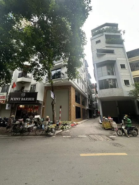 Hiếm có MP Vương Thừa Vũ 75m² 8 tầng lô góc vỉa hè rộng toà văn phòng 52.5 tỷ
