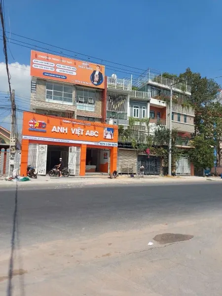 Bán nhà 142.9m² ngang 10m giá 7.9 tỷ Phường Bình Dương 0815422197
