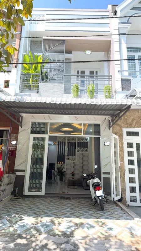 Thanh Lý Nhà 1 Trệt 1 Lầu Ngay Khu Vực Chợ Đệm