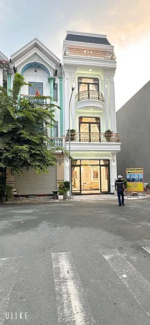 BÁN NHÀ TÂN CỔ ĐIỂN HIỆN ĐẠI P. An Phú - Tp Hồ Chí Minh