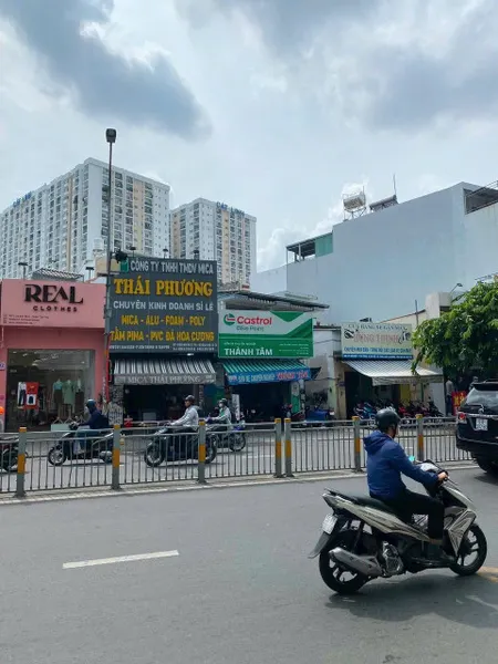 Bán nhà 2mt trước sau Lũy bán Bích. Kd sầm uất