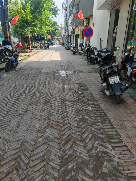 Bán đất tại kẻ vẽ, đông ngạc, 74,5 tỷ, 46,1 m2, giá ưu đãi, lô góc, ô tô vào đất.