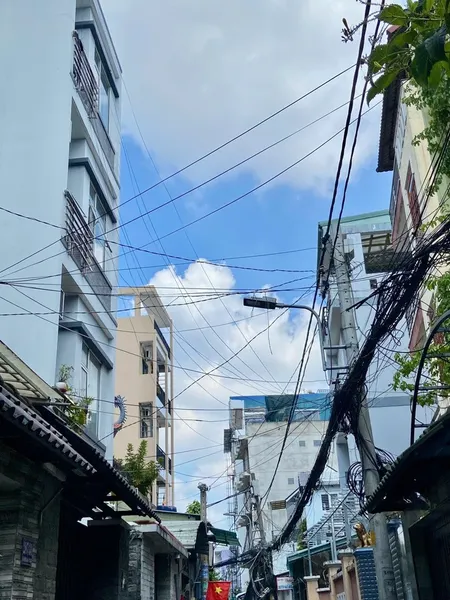Mặt tiền xe hơi Âu Dương Lân 8x20  làm CHDV hoặc xây ở chỉ 9 tỷ 9