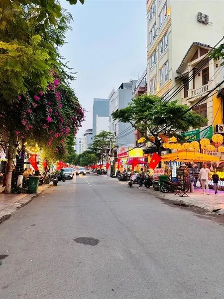 Hiếm có cặp đất vip kim cương ngay lõi phố tây an thượng, mặt tiền 15m,cách biển 3 bước chân