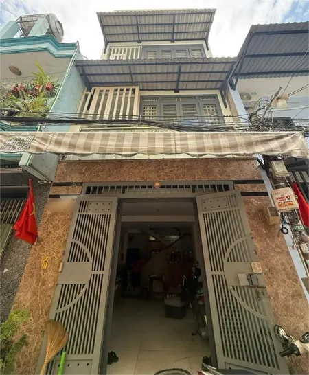Bán nhà 4 tầng đẹp, 42m2 (4x11), HXH Gần Văn Cao, Nguyễn Sơn, Giáp Tân Phú - Chỉ hơn 5 tỷ