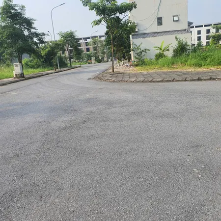 Bán đất 150m² ngang 7m giá 4.05 tỷ Phường Vĩnh Phúc