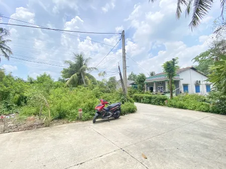 Bán đất 726.8m² ngang 34m giá 3.55 tỷ Xã Long Cang