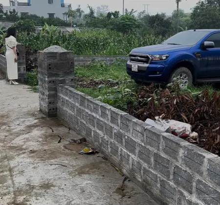 Chính chủ bán gấp lô đất 450m2 xây biệt thự nhà vườn mặt đường liên xã cực đẹp