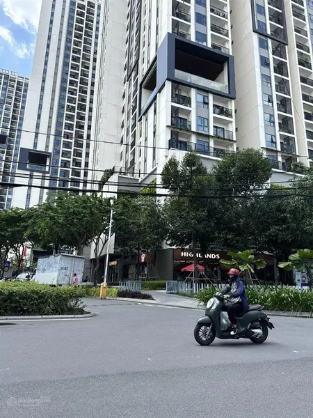 Cực hiếm khu vip q10 đất đẹp kế bên chung cư hà đô dt 4x26 sổ vuông vức giá 23tỷx