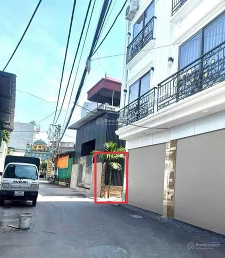 Đất ngọc hồi ô tô tránh nhau, kinh doanh đỉnh diện tích 42m2, vuông vắn, sổ đỏ sẵn sàng