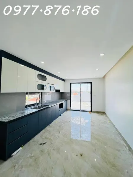 🔥 SIÊU PHẨM ĐÔNG LA – NHÀ MỚI 6 TẦNG THANG MÁY – Ô TÔ NGỦ TRONG NHÀ 🔥