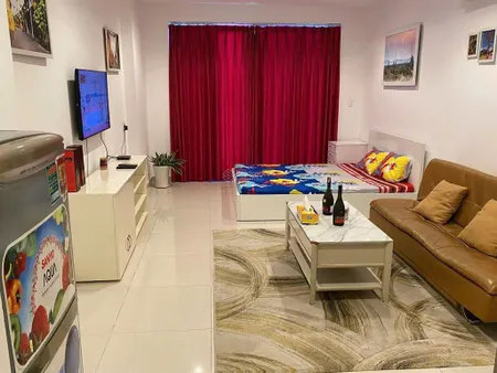 Sky center 36,44m2 bán ngộp chỉ 2ty300tr e 0797 799 ***