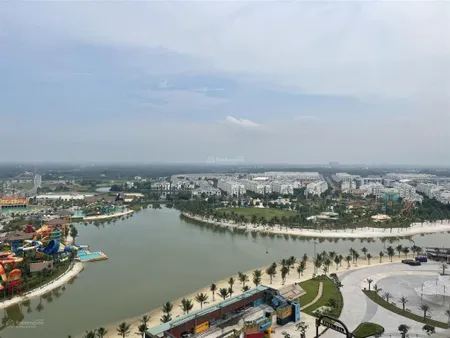 Bán căn 3pn, the beverly vinhomes, view trực diện công viên 36ha ngắm pháo hoa, dt100m2 giá 8.2tỷ
