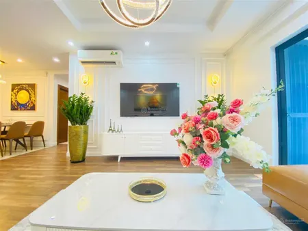 Chủ nhà gửi bán căn hộ hei tower 164m2, 4 ngủ 3wc full đồ bao phí sang tên view hồ thanh xuân