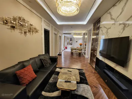 Siêu hiếm căn góc view pararoma đẹp nhất king palace bán 10,8 tỷ