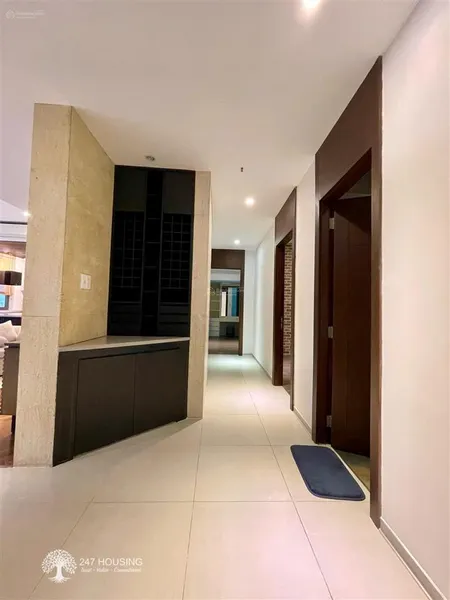 Bán penthouse masteri thảo điền 260m² view đẹp giá 35 tỷ