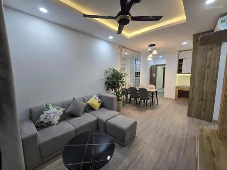 Chính chủ bán căn hộ ssh08 2pn 2wc nhà trống ko nội thất. căn thương mại có sổ sang tên liền