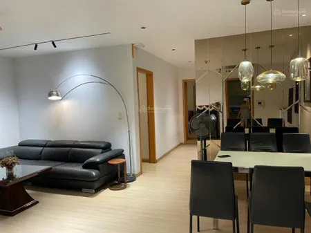 Bán căn hộ 3pn, 2wc, 139m2 tại sky city towers, láng hạ, đống đa, hà nội, giá ưu đãi 105 triệu / m2