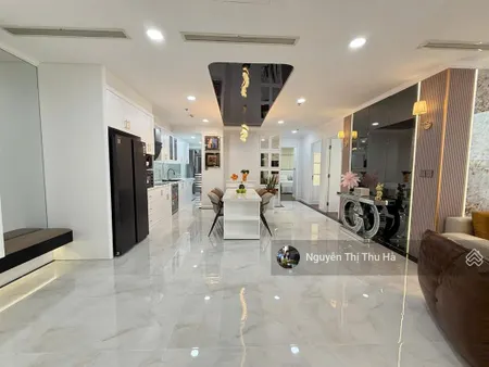 Cần bán căn hộ 3 phòng ngủ landmark plus vinhomes central park 0901 511 *** thu hà