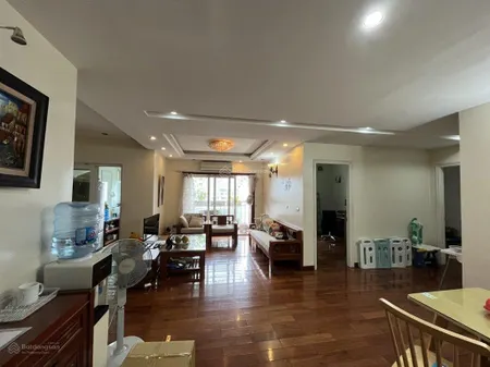 Bán căn hộ chung cư tại m3m4 nguyễn chí thanh dt 160m2 căn góc 3pn 2wc nhà đẹp full đồ