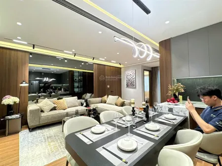 Bán căn hộ chung cư hateco laroma, đống đa diện tích 112m2 3n full nt giá 14.8 tỷ. 0983 237 ***