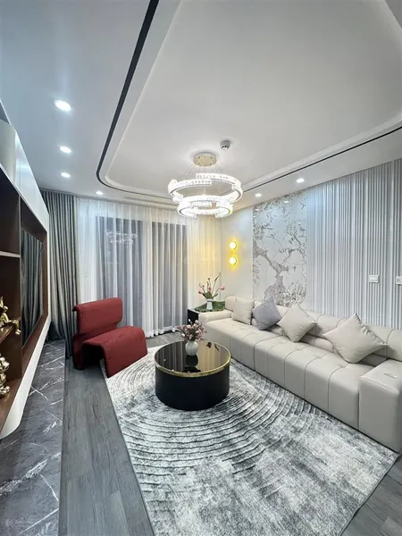 Chính chủ cần bán căn hộ 132m2 3pn 2vs full nội thất giá 9.5 tỷ tại golden land 275 nguyễn trãi