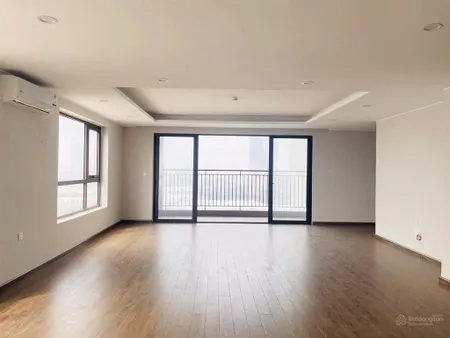 Chung cư udic westlake cần bán nhà đẹp mới tinh giá chuẩn dt 168m2 view cv 65ha đẹp nhất dự án