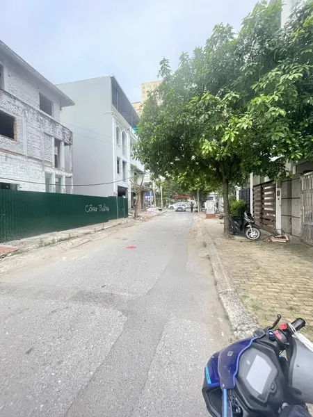 Biệt thự lô góc BT7 KĐT Văn Khê- Hà Đông- Nhà thô- vỉa hè ô tô tránh- 182M² giá nhỉnh 40 tỷ