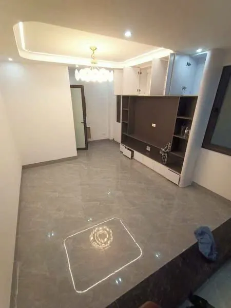 Cho thuê nhà riêng tại địa chỉ ngõ 50 Mễ Trì thượng, Mễ Trì, Nam Từ Liêm. DT 45m x 5 tầng, giá 18tr