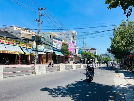 Đất đẹp. bán lô đất mặt tiền lê hồng phong, phước long vuông vức cực đẹp. kinh doanh