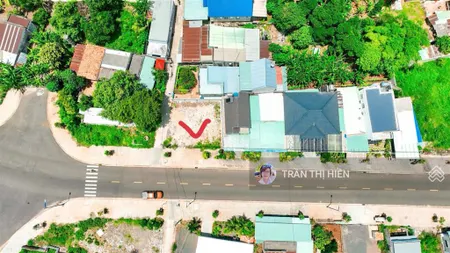 Lô góc 2 mặt tiền đường tạ văn sáu (đường qh số 2)trung tâm thị trấn đất đỏ16mx13m full thổ cư