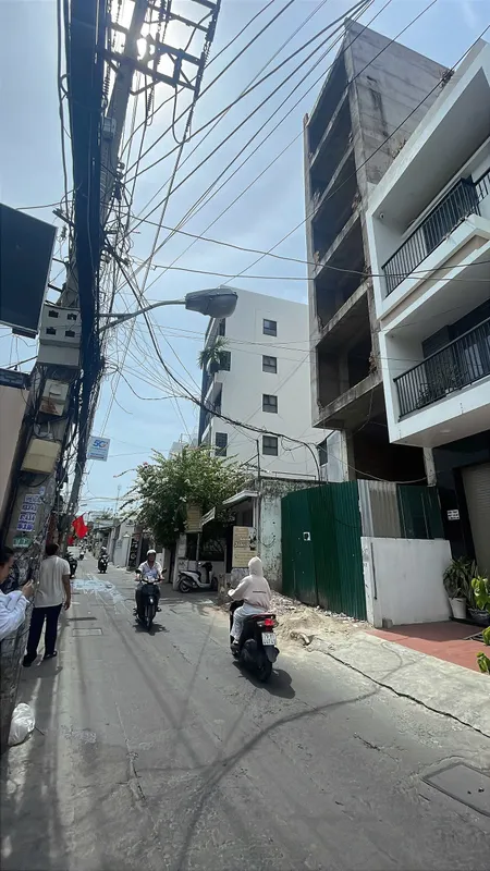 Bán tòa Căn hộ biển Hòn Chồng hơn 15tỷ
