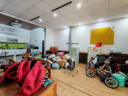 ► Mặt tiền Lê Thị Tính gần Điện Biên Phủ, 90m2, ngang 5m, C4, 4.x tỷ