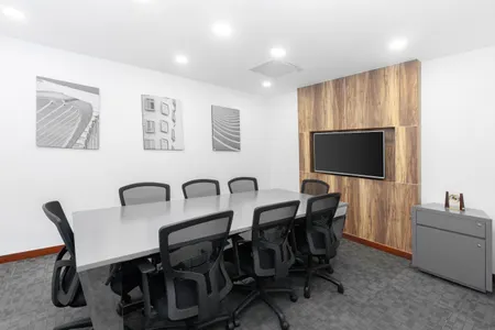 Không gian văn phòng mở cho 10+ người tại Regus Hanoi Tower
