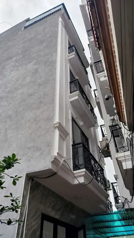 BÁN NHÀ 4.5 TÂNG TH TRẤN TRẠM TRÔI. HOÀI ĐỨC. HÀ NỘI. 
GIÁ CHỈ 4.5 TỶ.