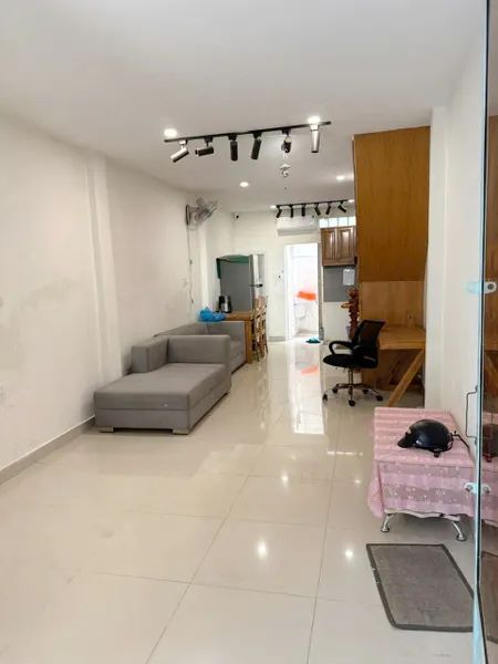 Nhà 2 tầng nở hậu hẻm 125 Nguyễn Thị Tần P. Chánh Hưng. Giá 4,28 tỷ TL