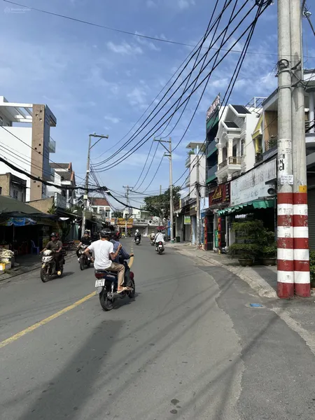 Bán nhà 658.1m² mặt tiền đường Đình Phong Phú, Phường Tăng Nhơn Phú. Q9