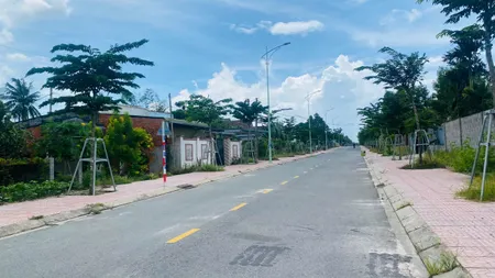 Bán 6m đất đường Đoàn Thị Điểm, Tân An, LaGi giá rẻ 226tr/m ngang
