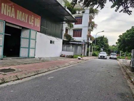 Bán đất cự khối, hoa động, long biên, 215m2, mt 15m, giá 30 tỷ, phân lô ô tô tránh vỉa hè tòa nhà