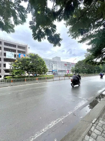 Bán nhà Mặt tiền Bờ Bao Tân Thắng, ngay Aeon Tân Phú, 4x30m, 2 Tầng cũ, 25,9 tỷ
