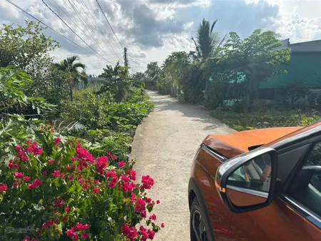 Bán 433m2 thổ cư mt nguyễn văn ánh cách uỷ ban bình trinh 300m