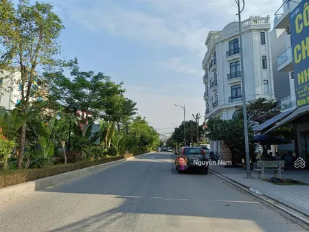 Dv lai xá 112m2 mt 8.2m, trục chính 30m, tiện ích hinode, giá 22.5 tỷ