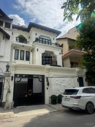 Biệt thự khu compound nguyễn trọng tuyển, phú nhuận, 8x16m, trệt + 3 lầu kiên cố, giá 32.5 tỷ