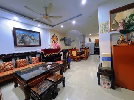 Nhà phố Lạc Long Quân Trích Sài – 60m – 5 tầng – gần hồ Tây – chỉ 18 tỷ