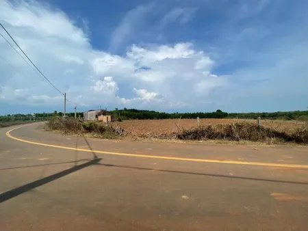 BÁN ĐẤT BIỆT THỰ VÒNG CUNG TRUNG TÂM XUYÊN MỘC 4.389M2 5.5TR/M2 TỔNG 24ty100