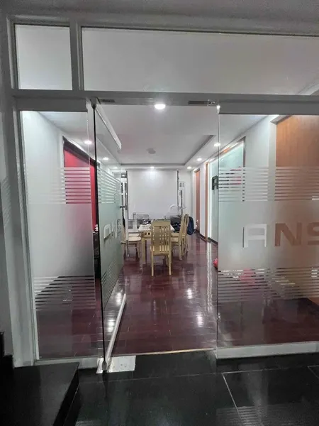 NNC 5 tầng, hẻm xe hơi gần sân bay Tân Sơn Nhất/ Bạch Đằng - Tân Bình