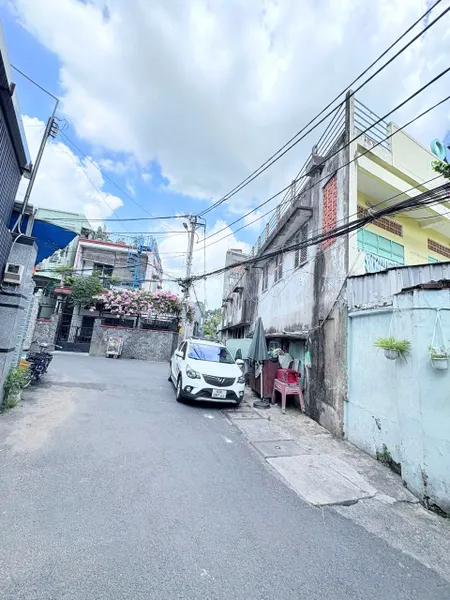 1158-- BÁN NHANH NHÀ 3 TẦNG HẺM - ĐƯỜNG 13 - P. LINH CHIỂU - HẺM THÔNG - NGANG 5M
