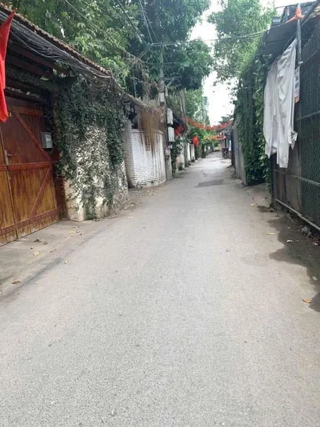 Cho thuê nhà ngõ 200 Âu Cơ-Tây Hồ 2 tầng x 50m2, 6 Triệu