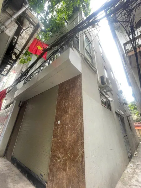 BÁN NHÀ KIM GIANG- VÀI BƯỚC CHÂN RA PHỐ - 6 NGỦ– NHIỀU TIỆN ÍCH – NGÕ THÔNG
