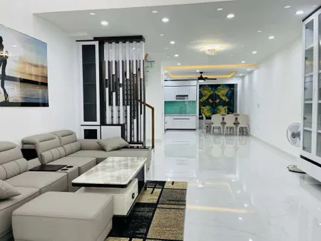 Xe hơi ngủ nhà Chu Văn An , P12 ( Nay là phường Bình Thạnh ) Q Bình Thạnh , 80,6m2 công Nhận, 88m2 thực tế (4,8x18) chỉ 11,x tỷ TL